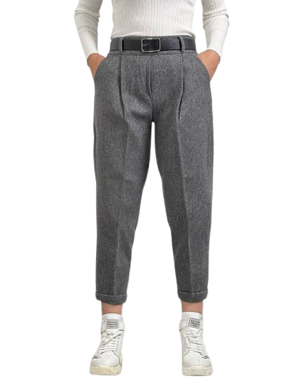 استایل زمستانی با شلوار مام فوتر فری سایز رنگ ذغالی