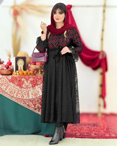 لباس یلدایی زنانه شیک 1404 با کیفیت بالا و استایل مدرن