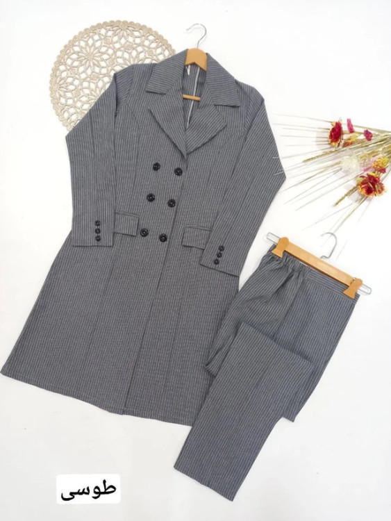مانتو شلوار اداری دیپلمات رنگ طوسی مناسب محیط کار و جلسات رسمی