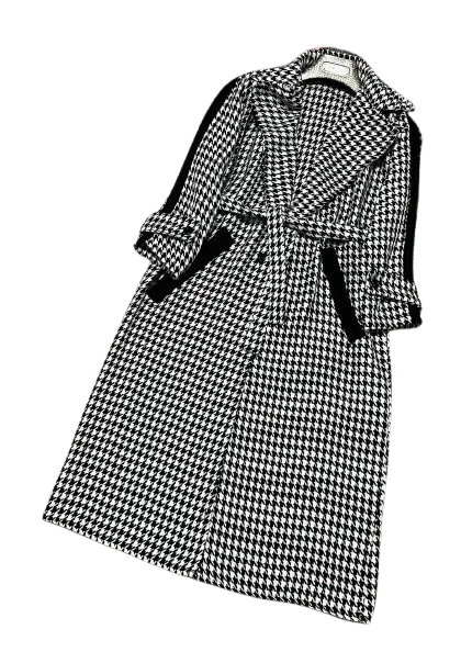 پالتو بلند زنانه مدل هلن سفید با طراحی شیک و رسمی مناسب فصل زمستان